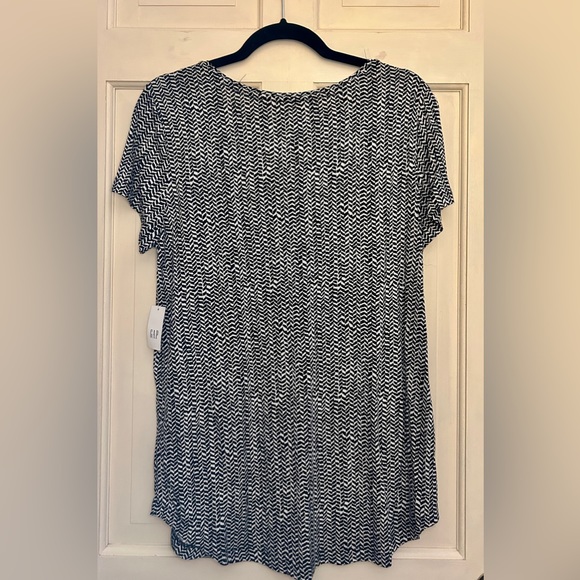 Gap Herringbone Pattern Blouse - Picture 2 of 5